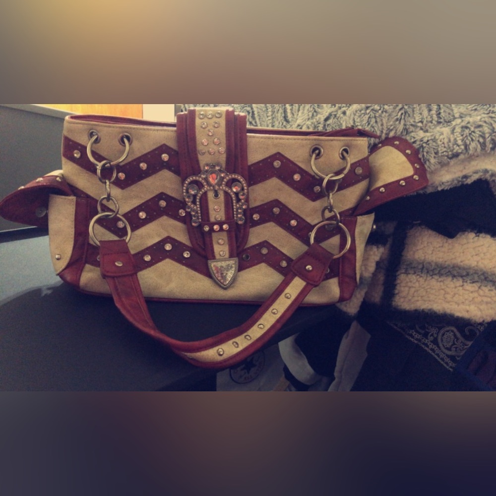 Women’s Embroidered Large Purse